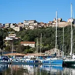 Grande Villa, Corse Du Sud, Domaine Prive De Cala Rossa * Porto-Vecchio (Corsica)